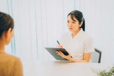 オンラインカウンセラーの需要の高まり