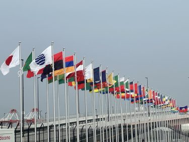 万博人気の裏で工事代金未払いの悲しい事実